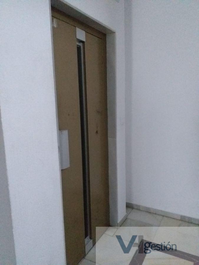 Venta de piso en Prado del Rey