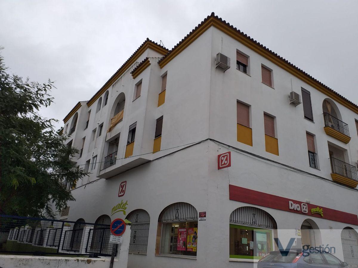 For sale of flat in Prado del Rey