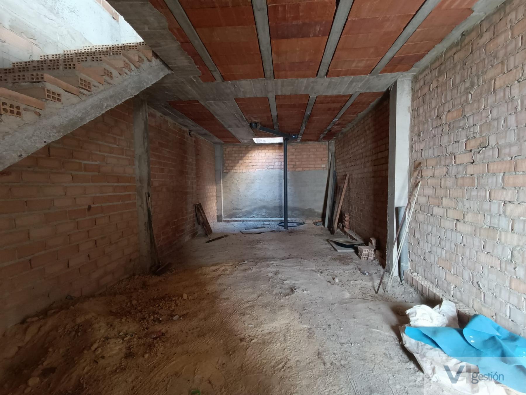 For sale of house in Villamartín