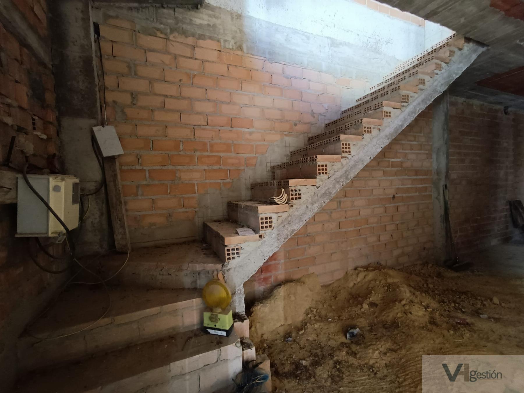For sale of house in Villamartín