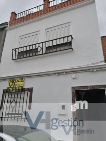 For sale of house in Villamartín