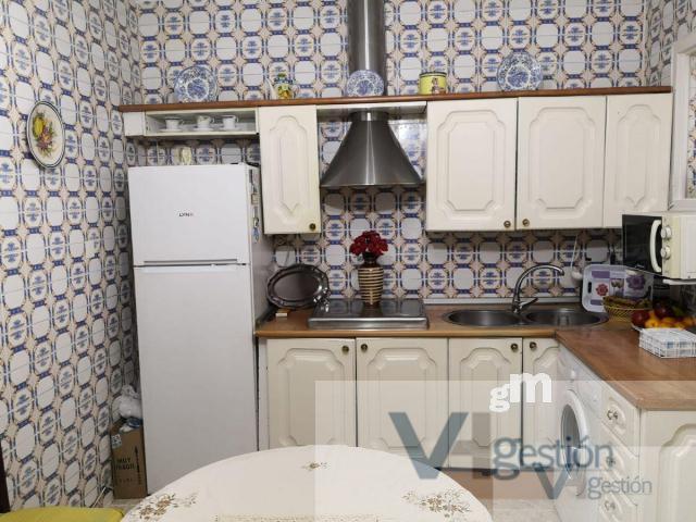 For sale of house in Villamartín