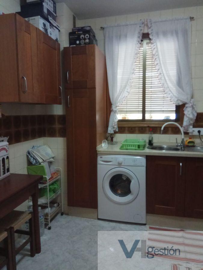 For sale of flat in Villamartín