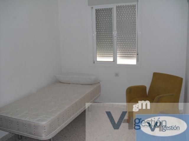 For sale of flat in Villamartín