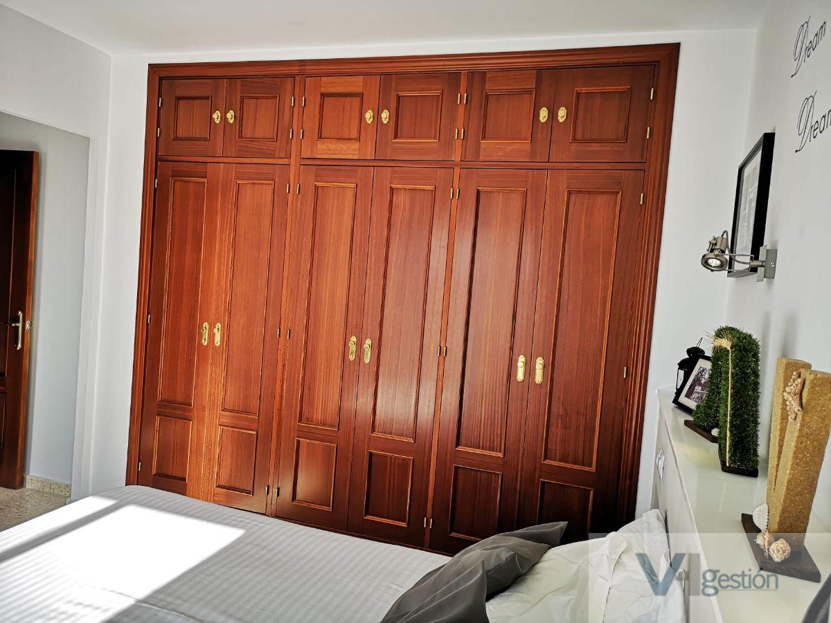 For sale of penthouse in Villamartín