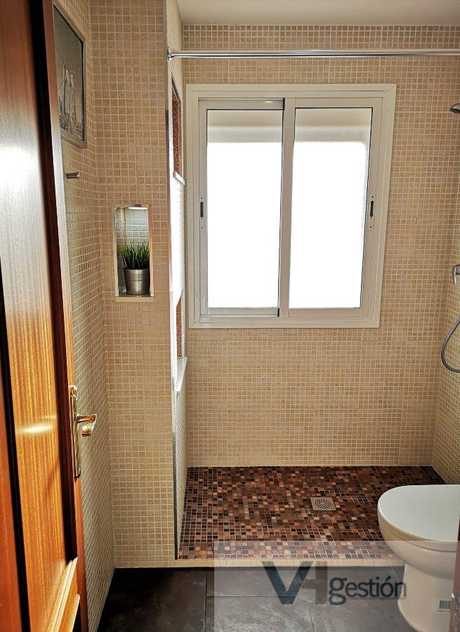 For sale of penthouse in Villamartín