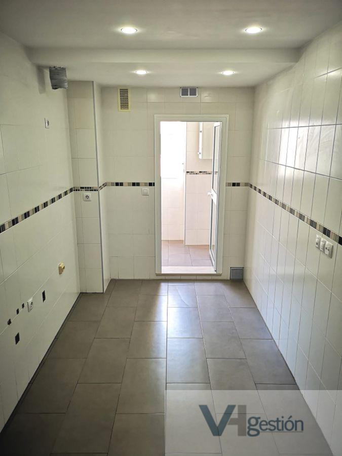 For sale of penthouse in Villamartín