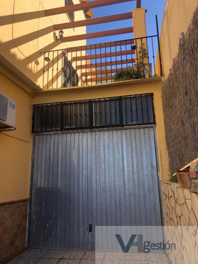 For sale of house in Villamartín