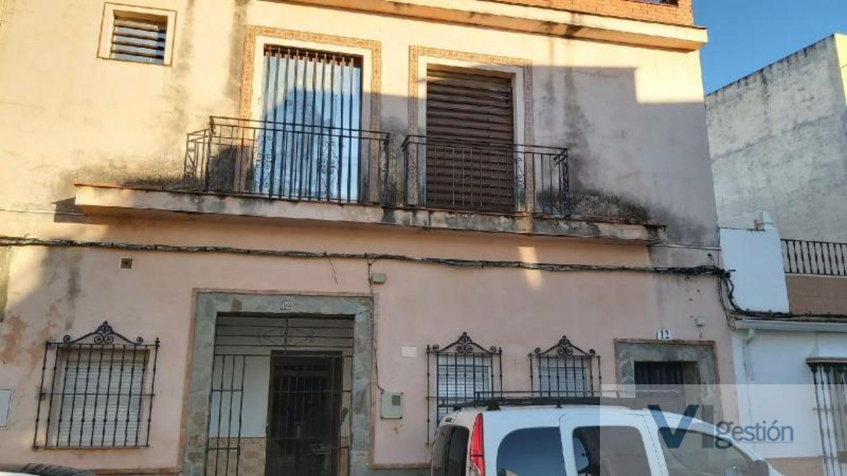 For sale of flat in Villamartín