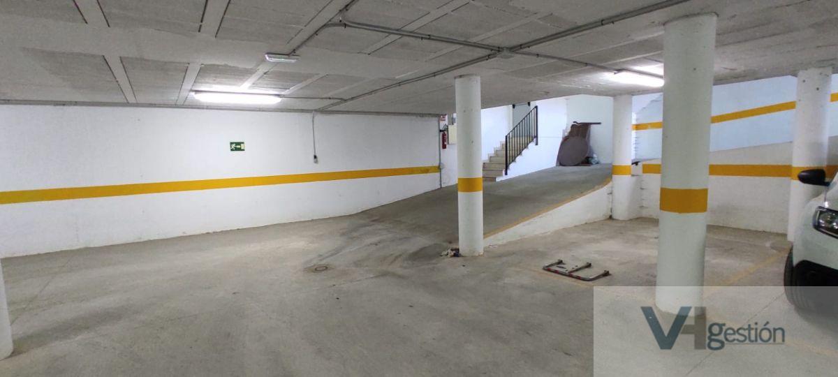 For sale of garage in Villamartín