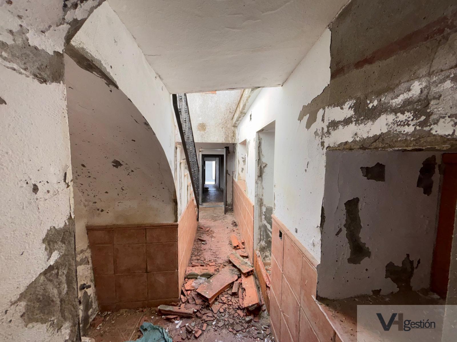 For sale of house in Bornos