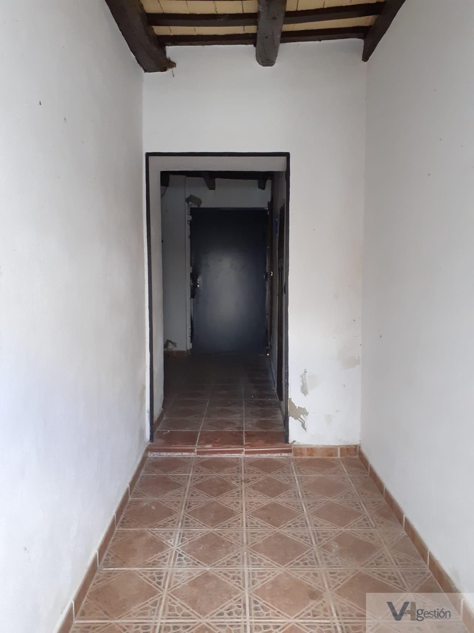 For sale of house in Bornos