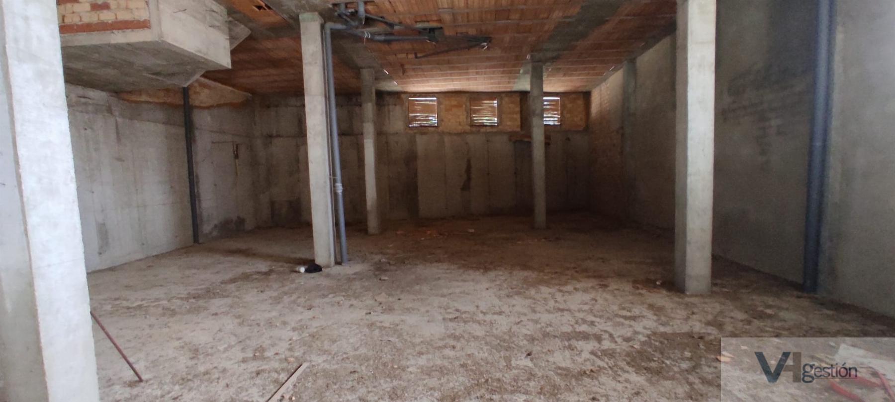 For sale of garage in Arcos de la Frontera