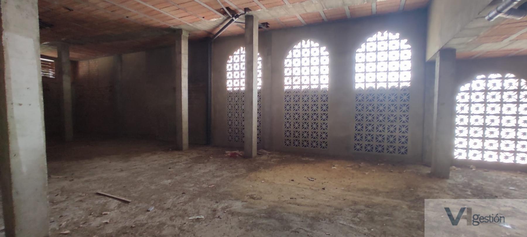 For sale of garage in Arcos de la Frontera