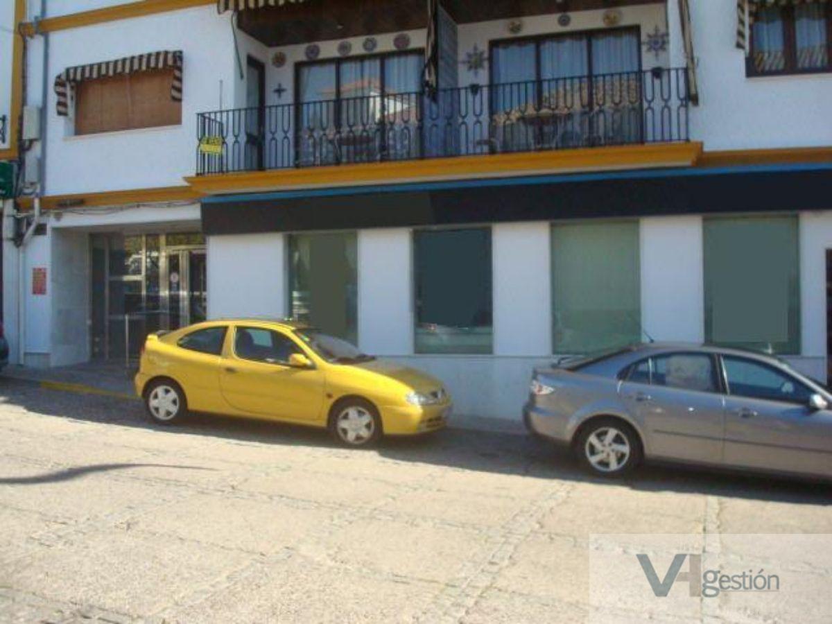 For sale of commercial in El Bosque