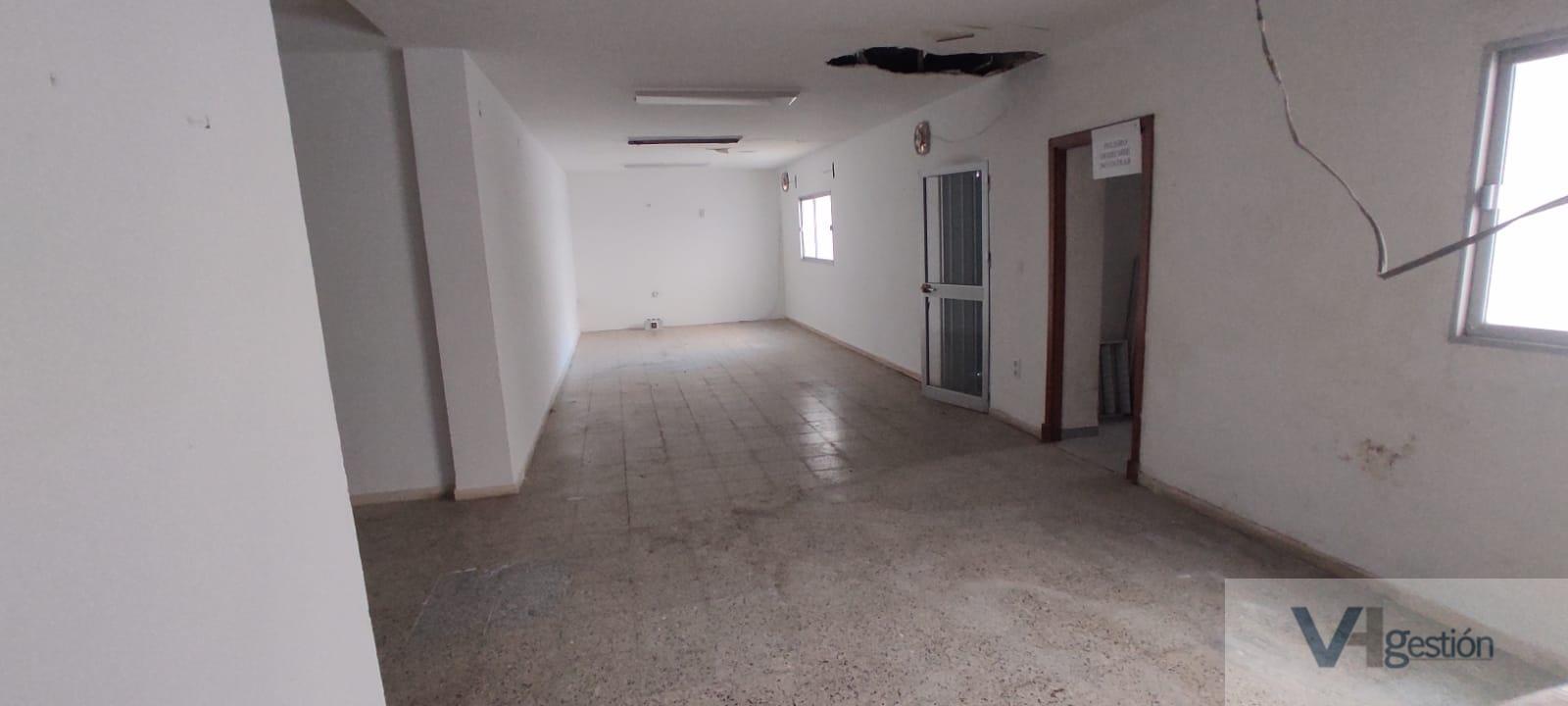 For sale of commercial in El Bosque