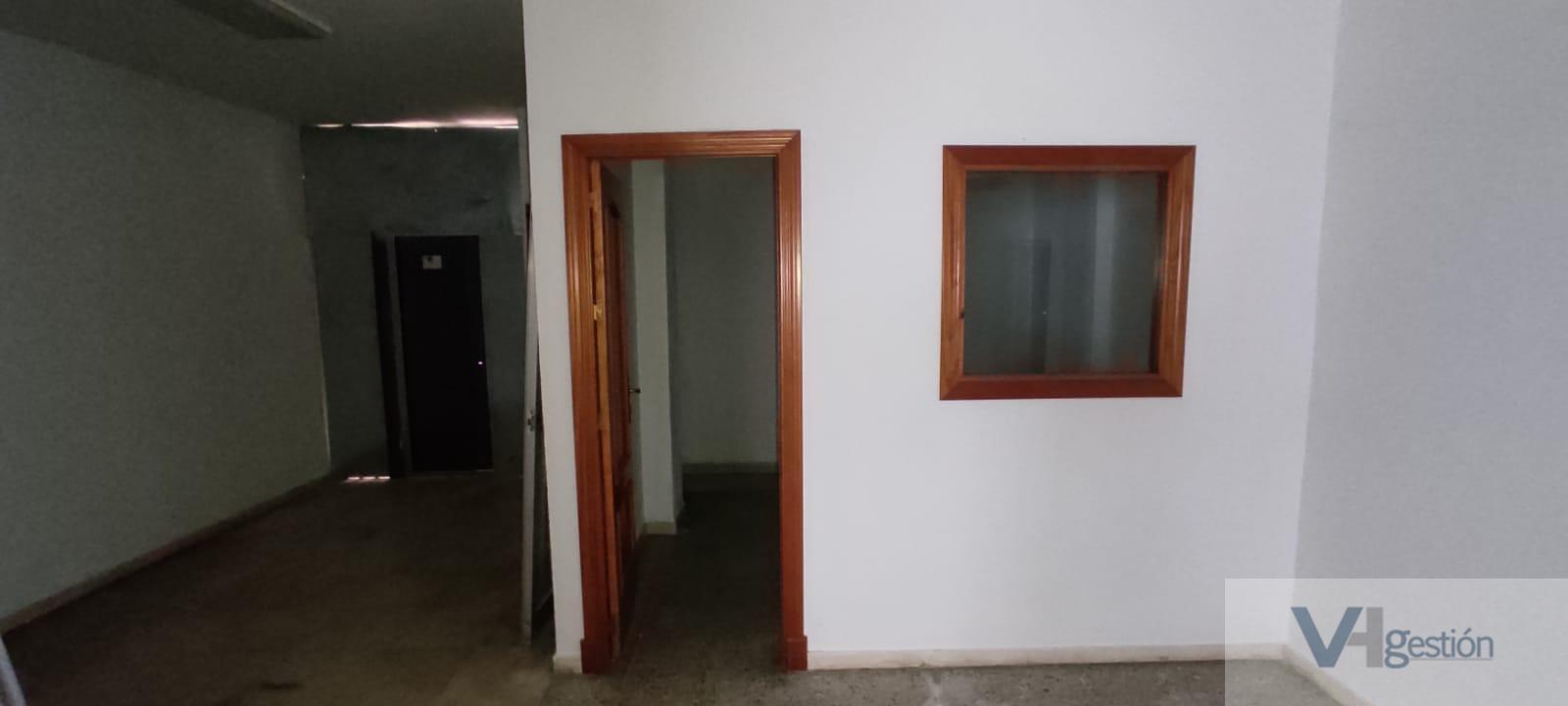 For sale of commercial in El Bosque