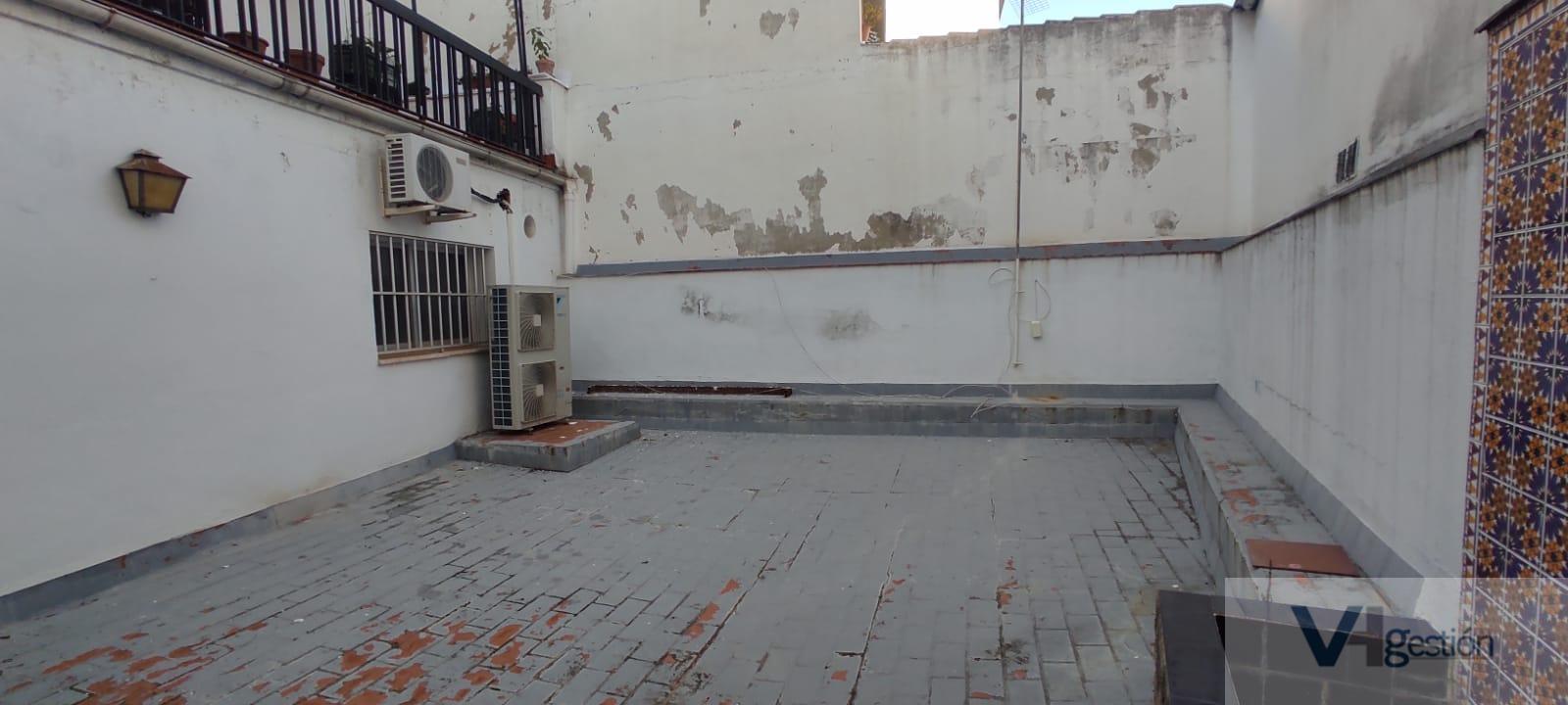For sale of commercial in El Bosque