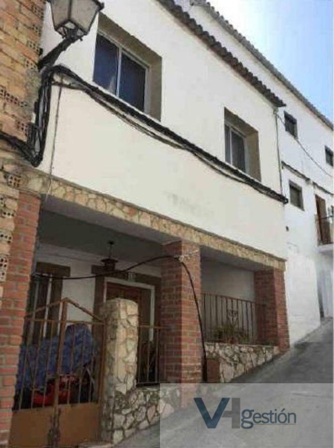 Venta de casa en Setenil de las Bodegas