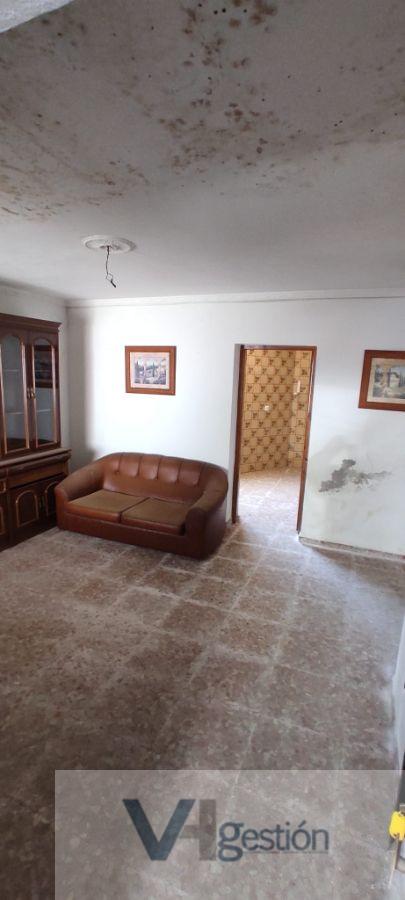 For sale of house in Setenil de las Bodegas