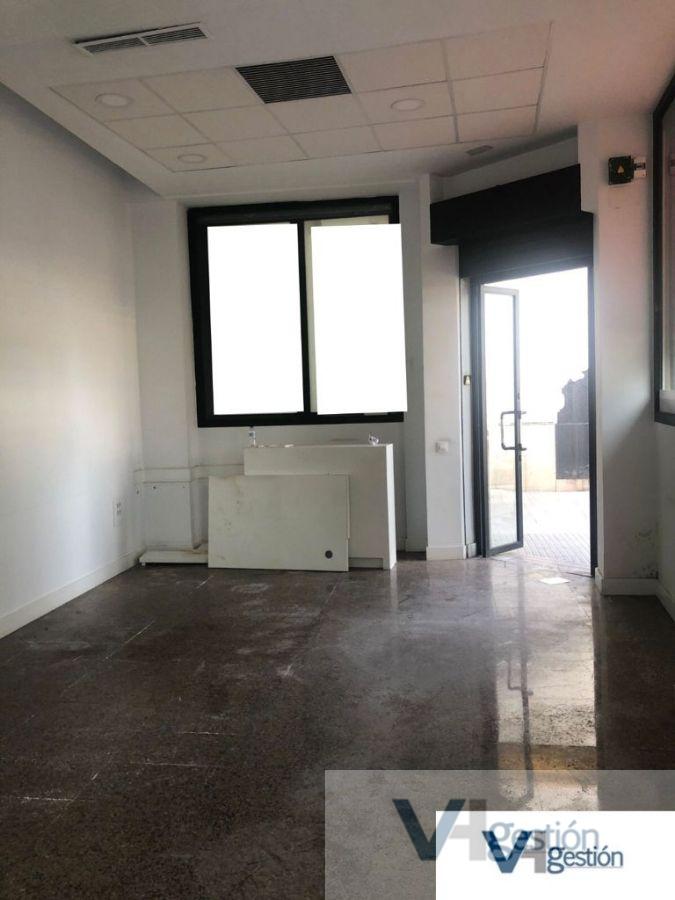 For rent of commercial in Cádiz