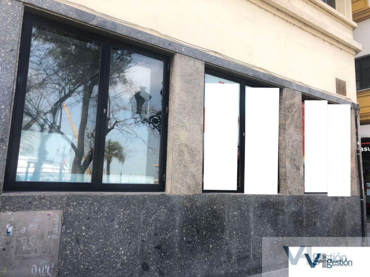 For rent of commercial in Cádiz