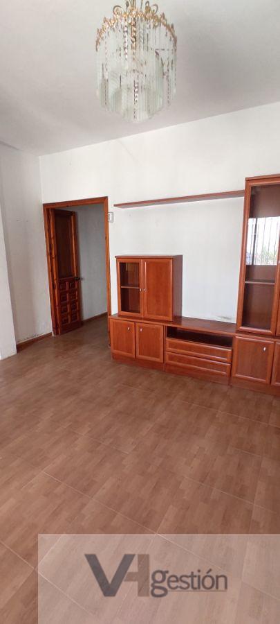 For sale of house in Puerto Serrano