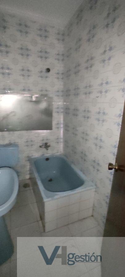 For sale of house in Puerto Serrano