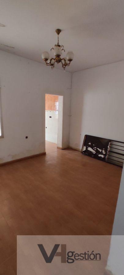 For sale of house in Puerto Serrano