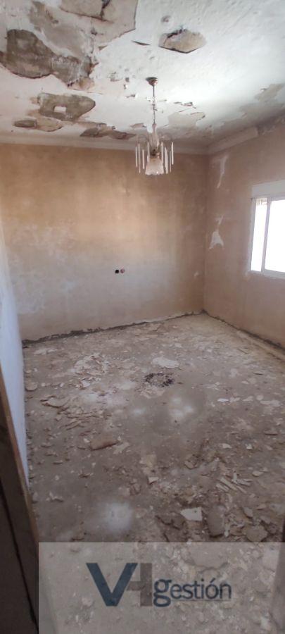 For sale of flat in Prado del Rey
