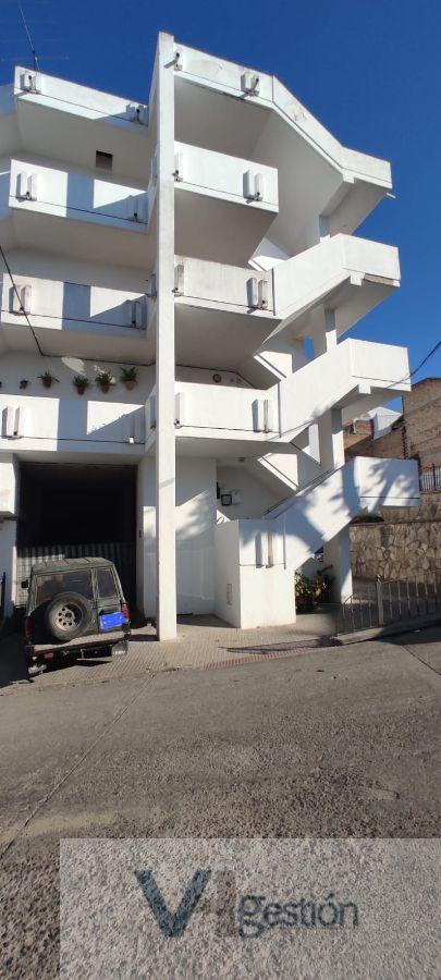 For sale of flat in Prado del Rey