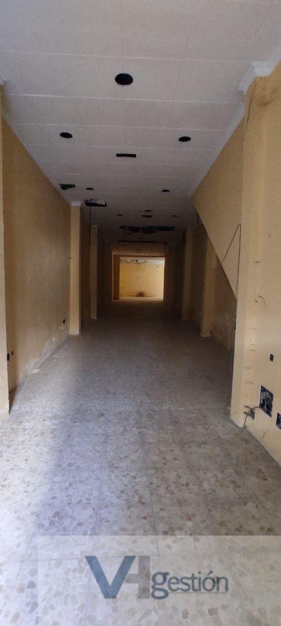 Venta de local comercial en Puerto Serrano