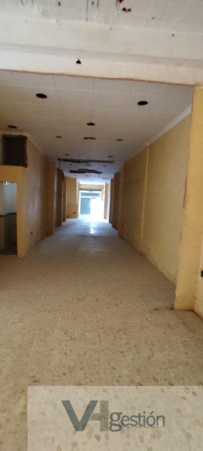 Venta de local comercial en Puerto Serrano
