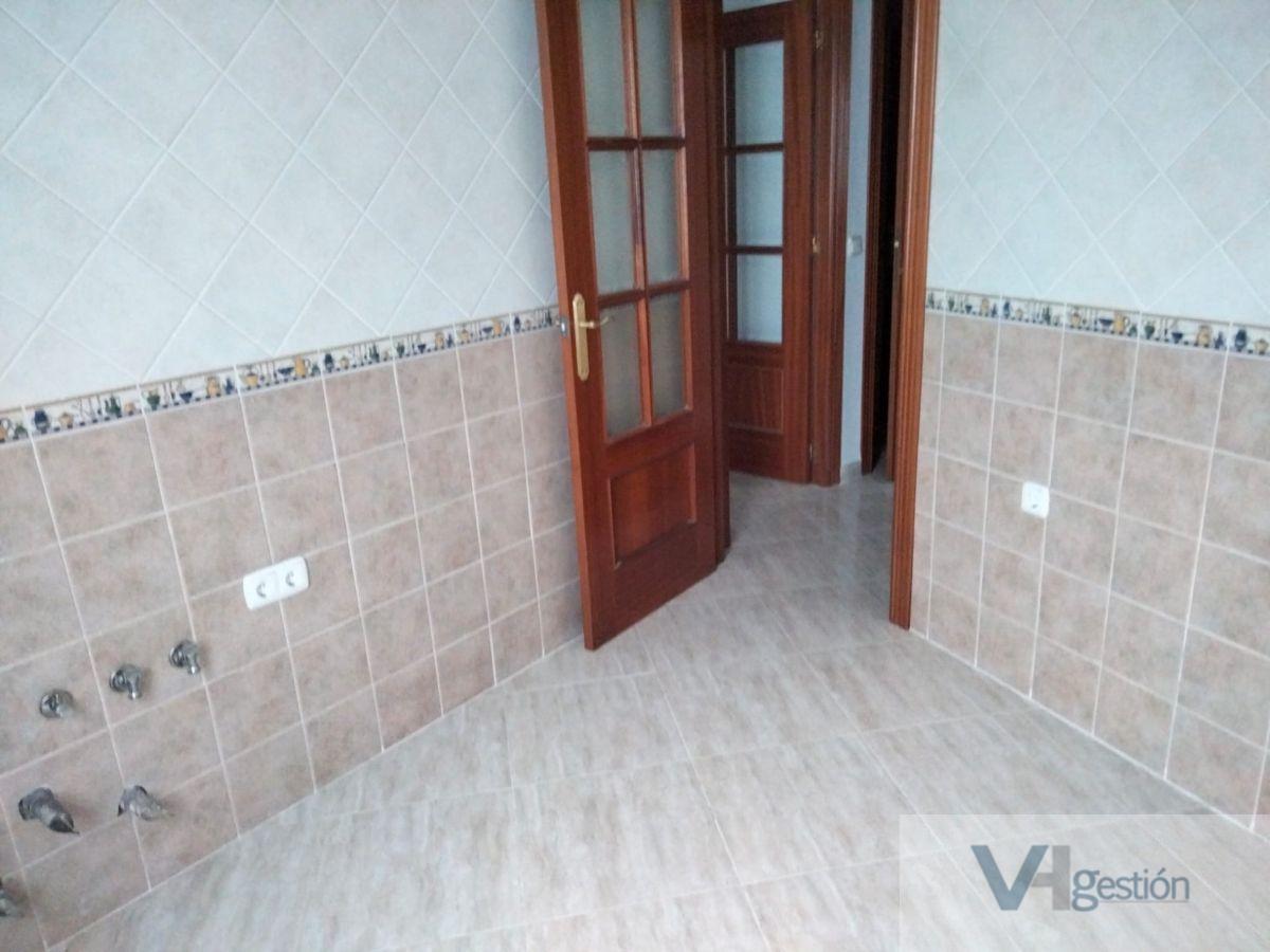 For sale of flat in Alcalá del Valle