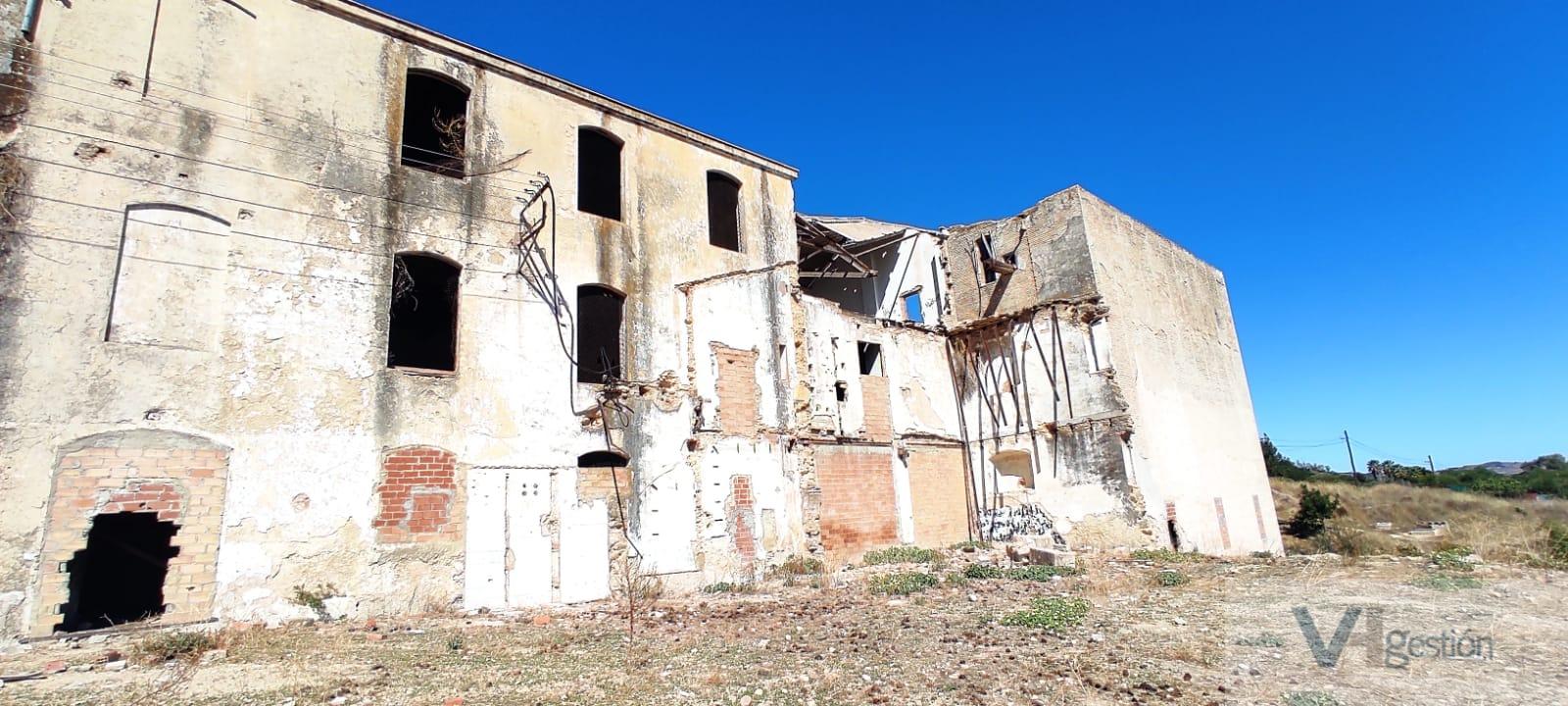 For sale of land in Bornos