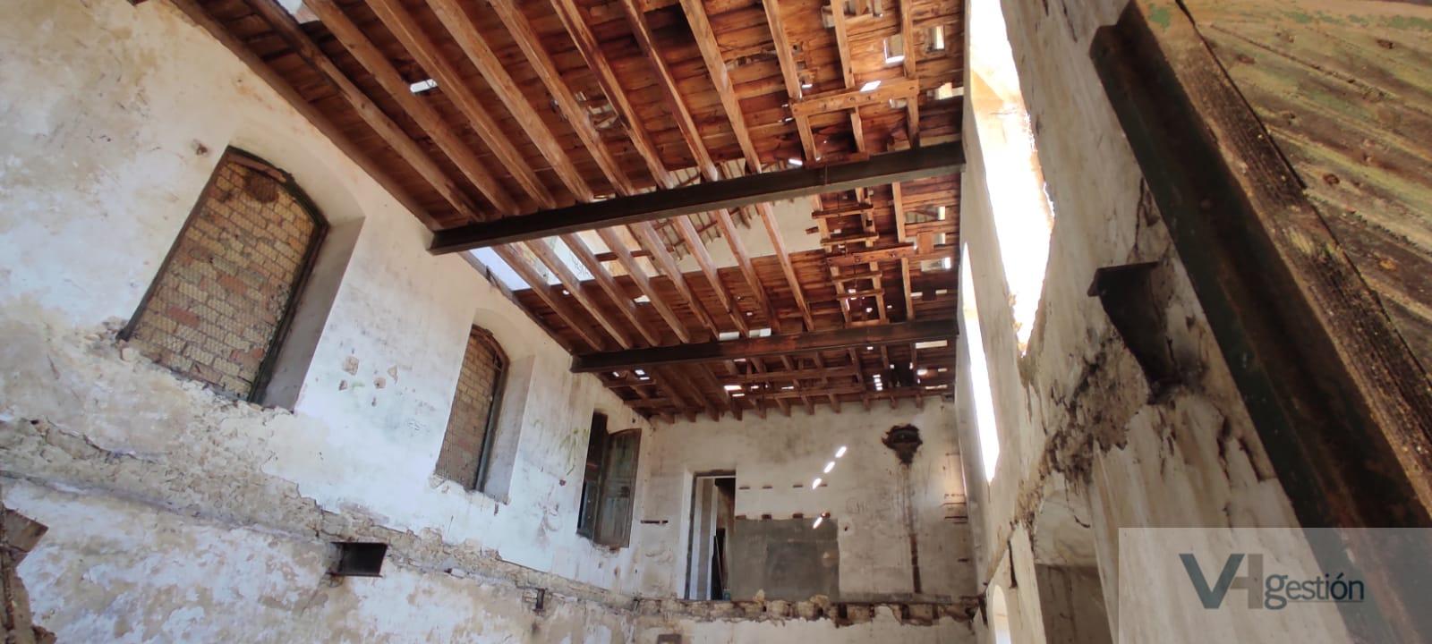 For sale of land in Bornos