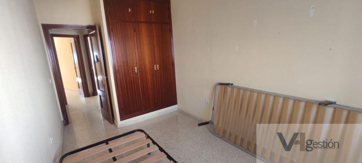 For sale of flat in Jédula