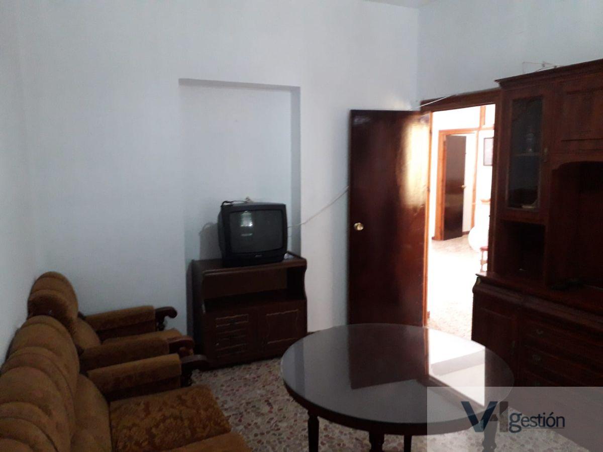 For sale of house in Villamartín