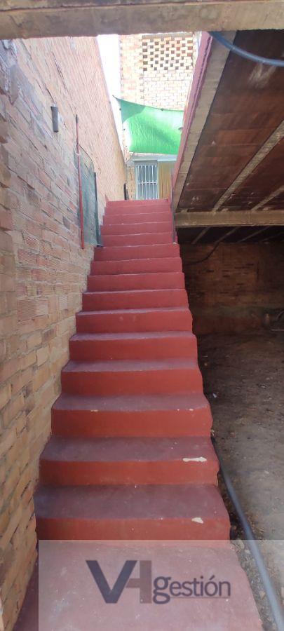 For sale of house in Algodonales