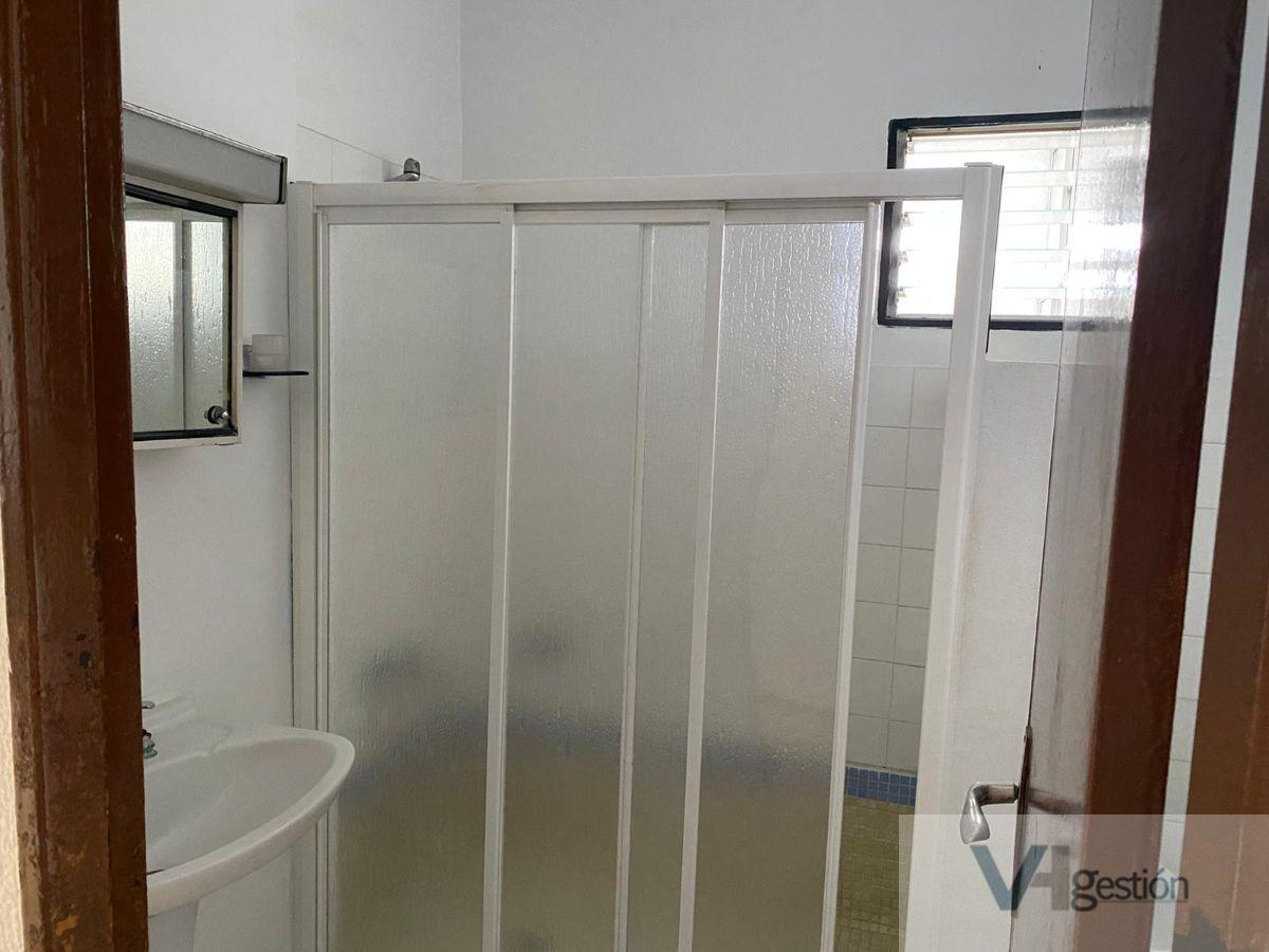 For sale of flat in Villamartín