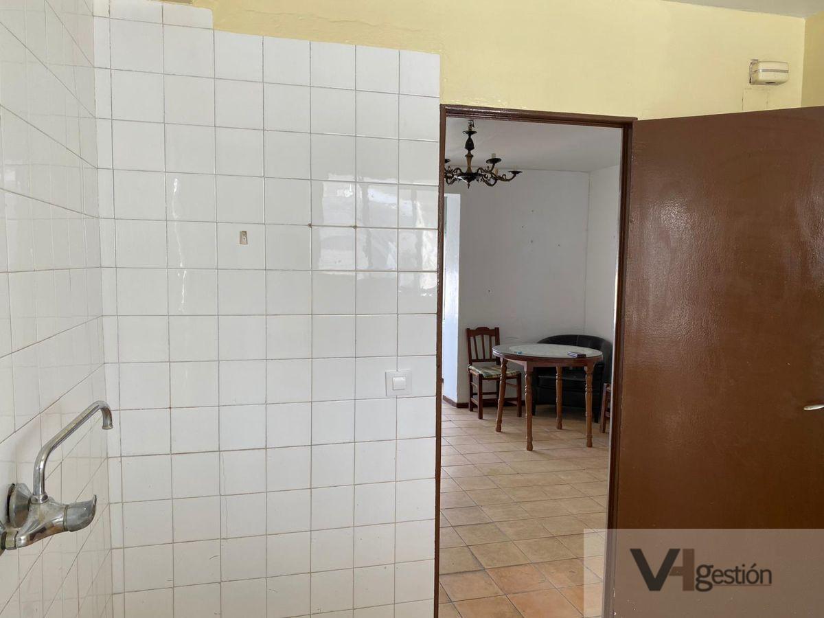 For sale of flat in Villamartín