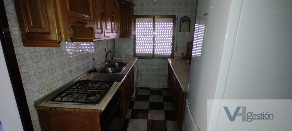 For sale of flat in Villamartín