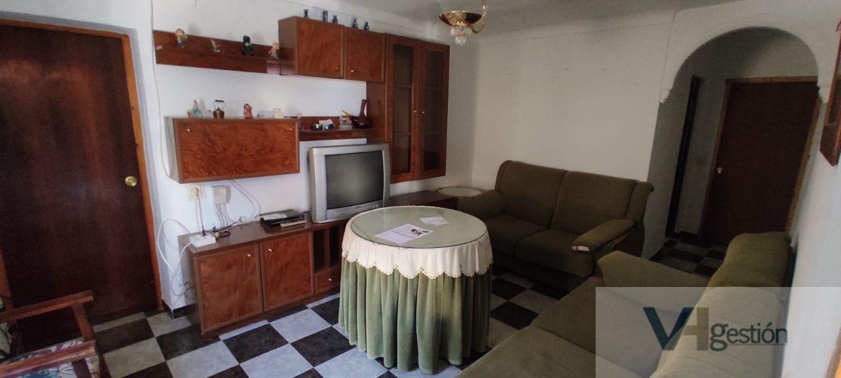 For sale of flat in Villamartín