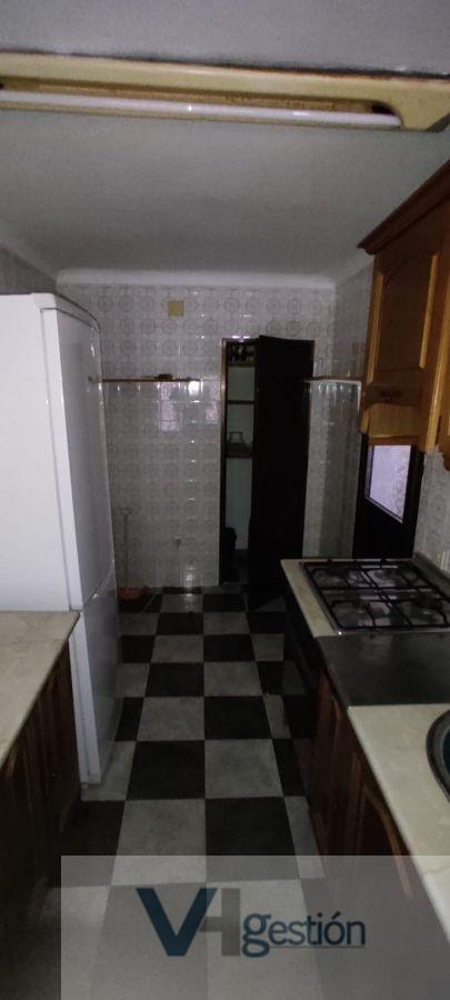 For sale of flat in Villamartín