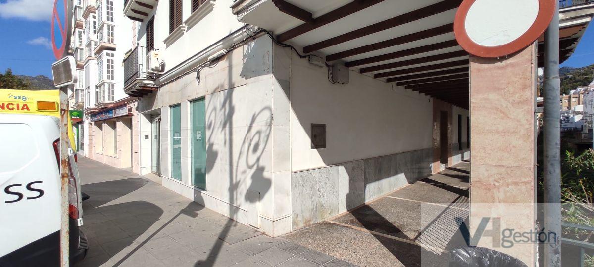 Venta de local comercial en Ubrique