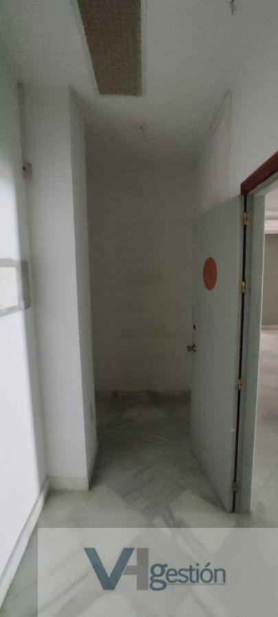 Venta de local comercial en Ubrique