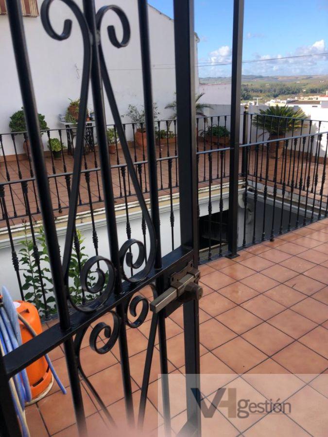 For sale of house in Villamartín