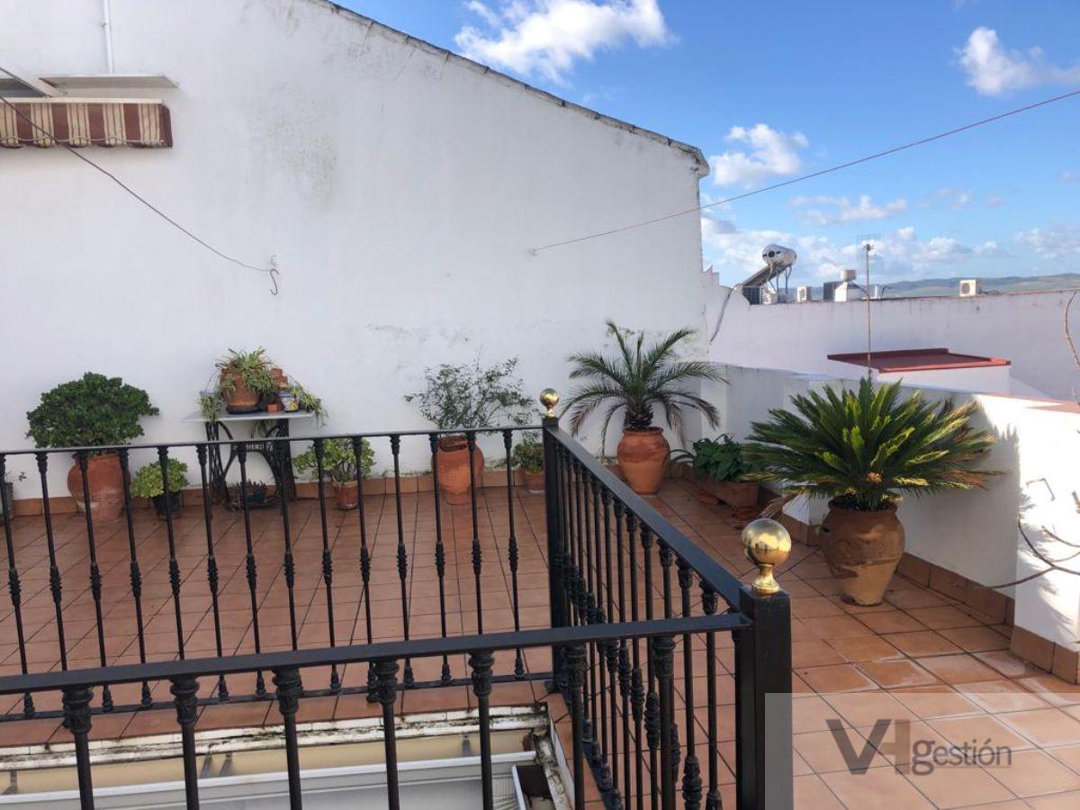 For sale of house in Villamartín