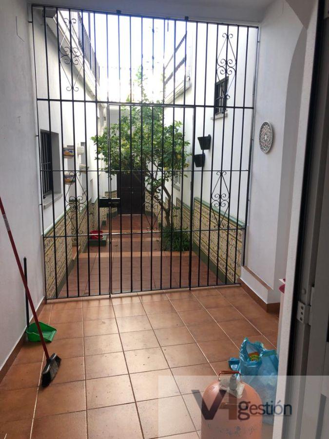 For sale of house in Villamartín