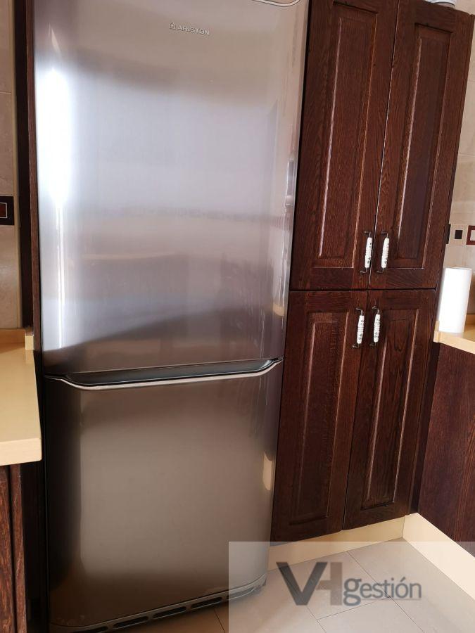 For sale of house in Villamartín